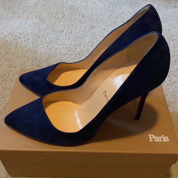 Shoes - Picture 3 of 6